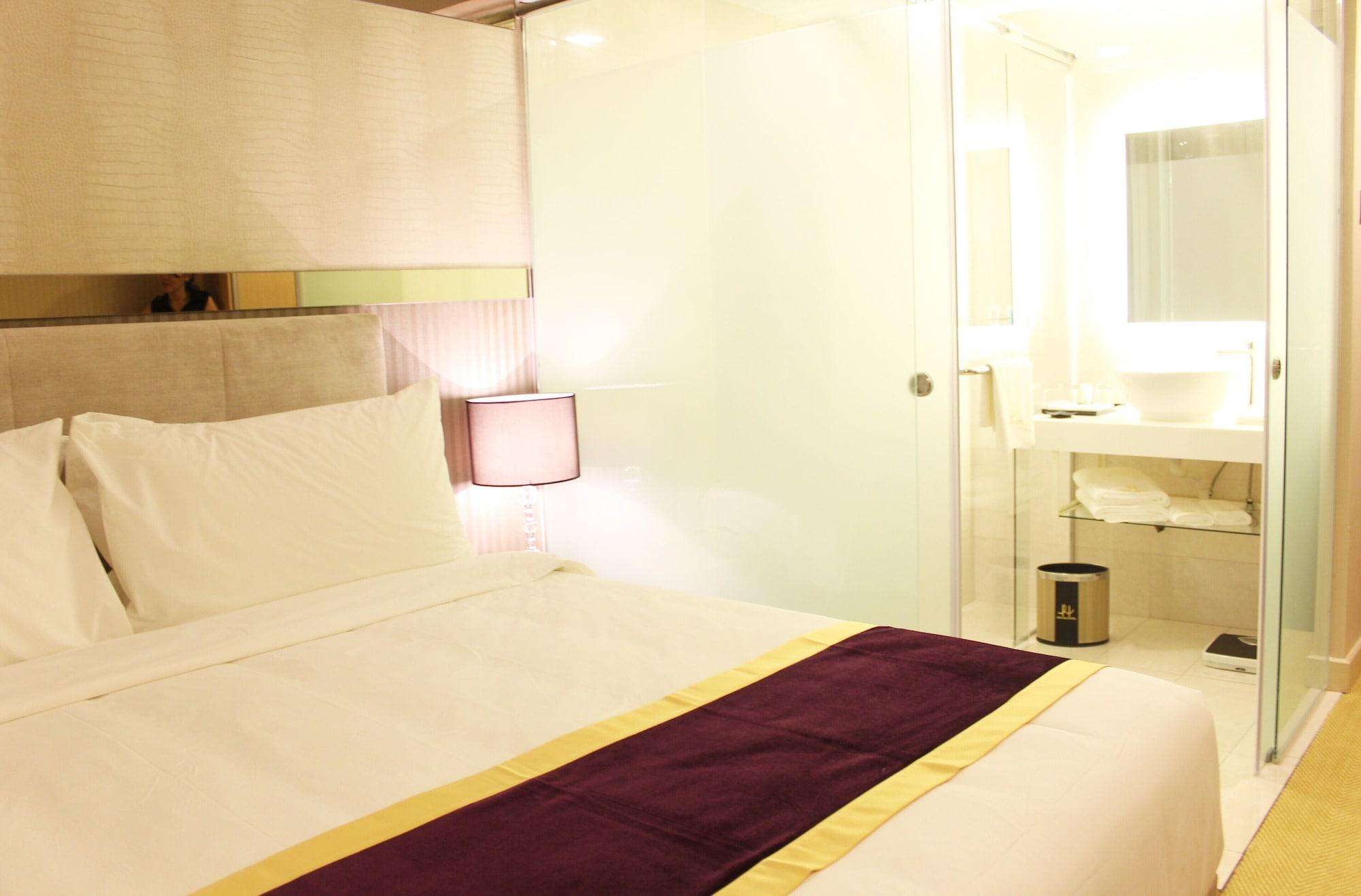 Bryqs Hotel Kuala Lumpur Ngoại thất bức ảnh